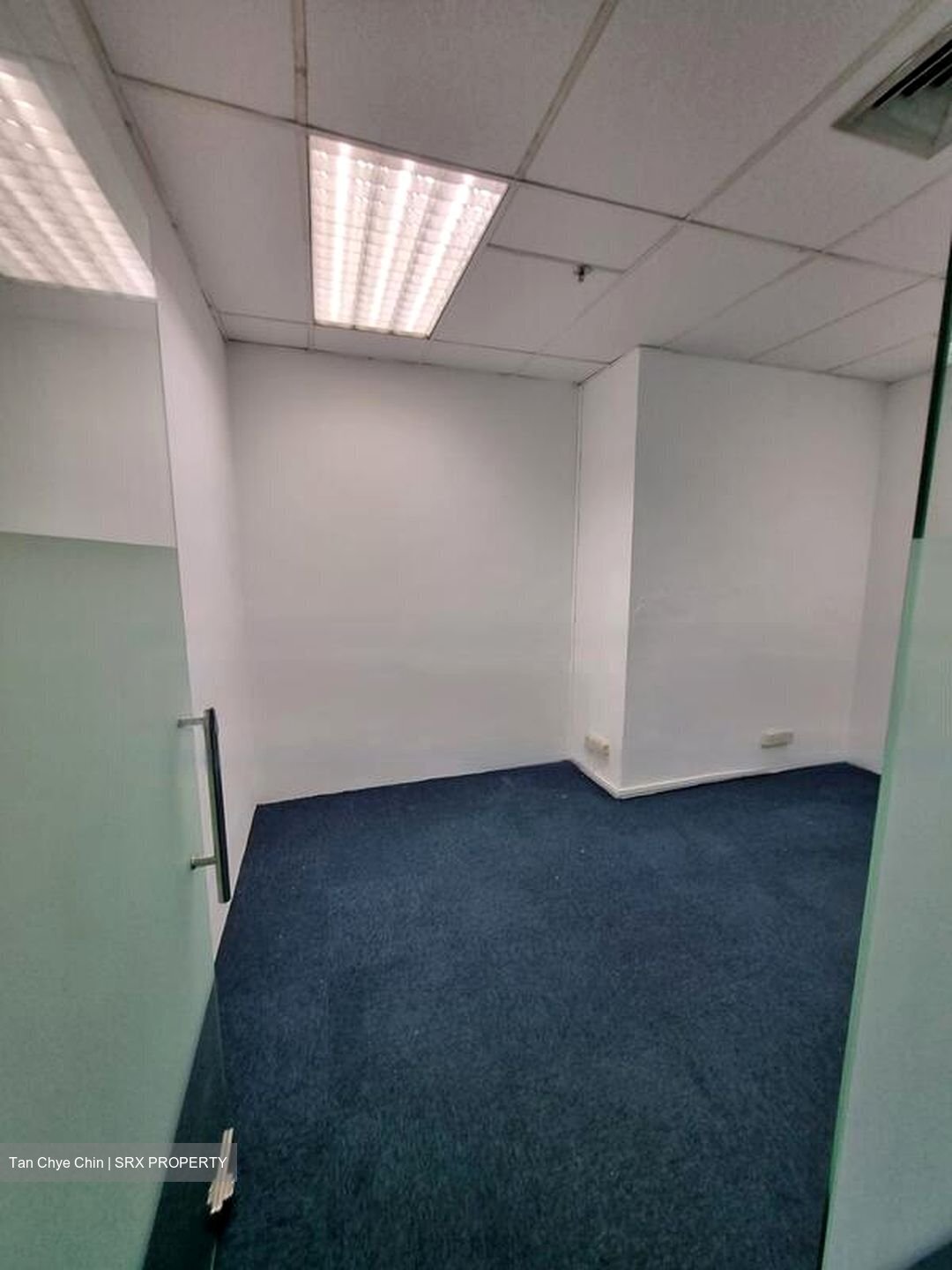 North Bridge Centre (D7), Office #457281891